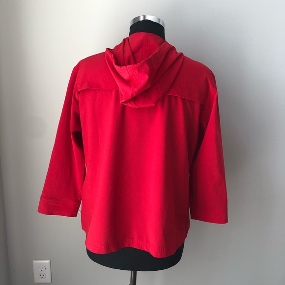 Zenergy Jacket in Red - Picture 4 of 6